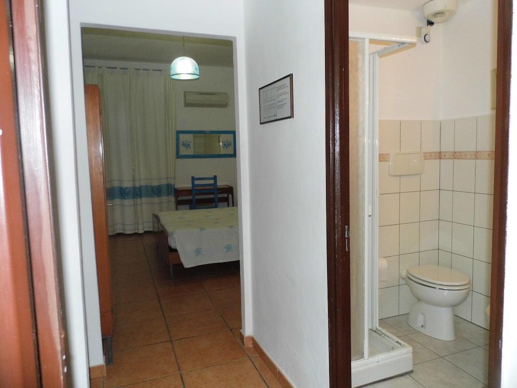 סטינטינו Lina Hotel חדר תמונה